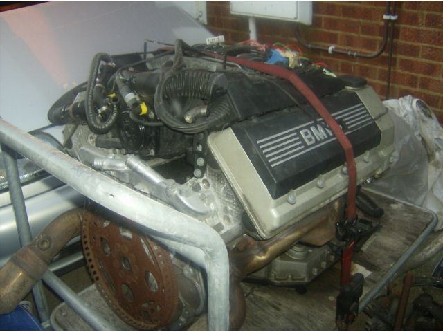 Rescued attachment bmw v8.jpg